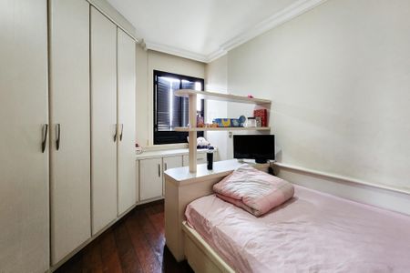 Apartamento à venda com 134m², 4 quartos e 2 vagasSuíte 2
