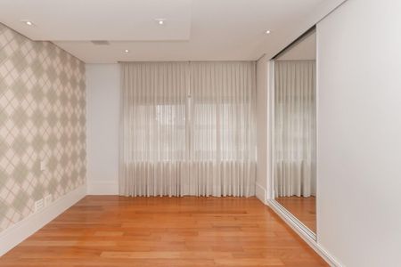 Apartamento à venda com 3 quartos, 275m² em Higienópolis, São Paulo