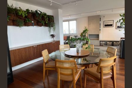 Apartamento à venda com 3 quartos, 220m² em Pompeia, São Paulo