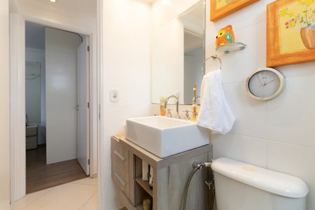 Apartamento à venda com 48m², 2 quartos e 1 vagaBanheiro 