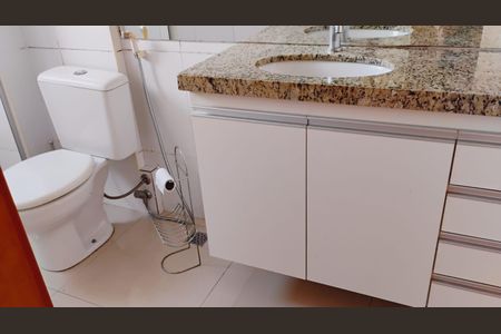 Apartamento à venda com 85m², 3 quartos e 2 vagasbanheiro 1