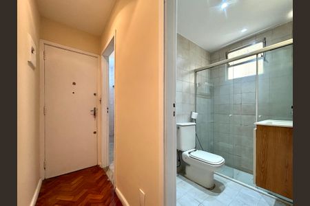 Apartamento para alugar com 50m², 1 quarto e sem vagaBanheiro social