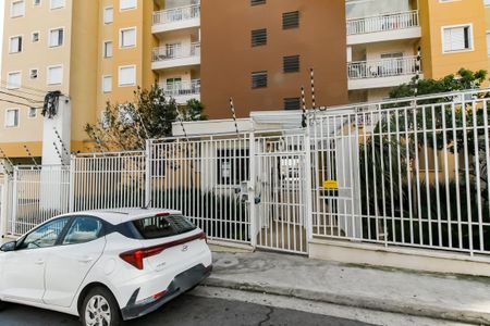 Apartamento para alugar com 44m², 2 quartos e 1 vagaFachada e portaria