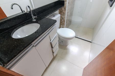 Apartamento para alugar com 55m², 2 quartos e sem vaga Apartamento para alugar com 55m², 2 quartos e sem vagaBanheiro