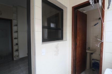 Apartamento para alugar com 72m², 2 quartos e 1 vaga Apartamento para alugar com 72m², 2 quartos e 1 vagaÁrea de Serviço