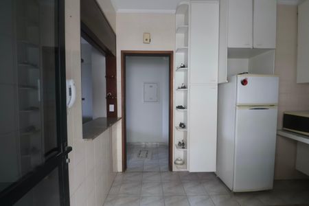 Apartamento para alugar com 72m², 2 quartos e 1 vaga Apartamento para alugar com 72m², 2 quartos e 1 vagaCozinha