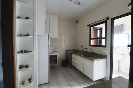 Apartamento para alugar com 72m², 2 quartos e 1 vaga Apartamento para alugar com 72m², 2 quartos e 1 vagaCozinha
