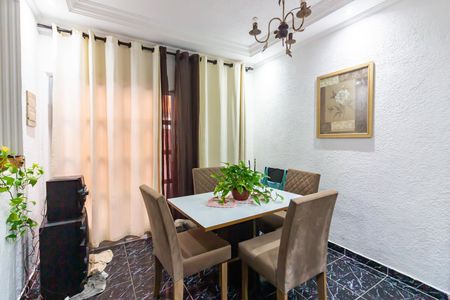 Sala de casa para alugar com 3 quartos, 200m² em Recanto das Rosas, Osasco