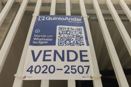 Casa à venda com 150m², 3 quartos e 2 vagasFachada - Placa Código MBHL-110
