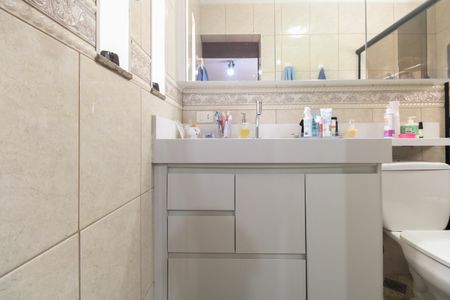 Casa à venda com 150m², 3 quartos e 2 vagasBanheiro Suíte 