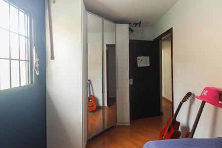 Quarto 1 de casa à venda com 3 quartos, 144m² em Vila Granada, São Paulo