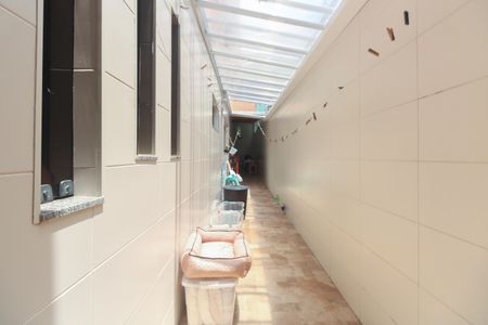 Casa à venda com 150m², 3 quartos e 2 vagasQuintal 