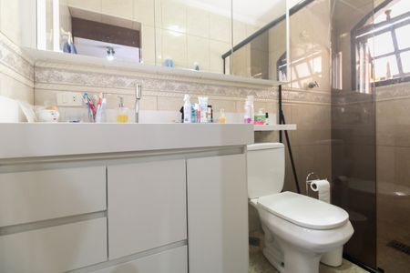 Casa à venda com 150m², 3 quartos e 2 vagasBanheiro Suíte 