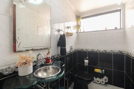 Casa à venda com 150m², 3 quartos e 2 vagasLavabo 