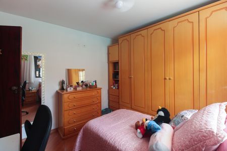 Casa à venda com 150m², 3 quartos e 2 vagasQuarto 2