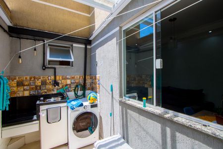 Apartamento à venda com 44m², 2 quartos e 1 vagaÁrea de serviço