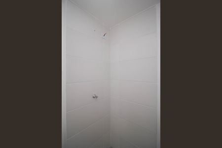 Apartamento à venda com 55m², 2 quartos e sem vaga Apartamento à venda com 55m², 2 quartos e sem vagaBanheiro