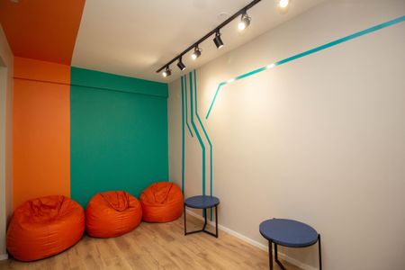 Apartamento à venda com 55m², 2 quartos e sem vaga Apartamento à venda com 55m², 2 quartos e sem vagaSalão de jogos