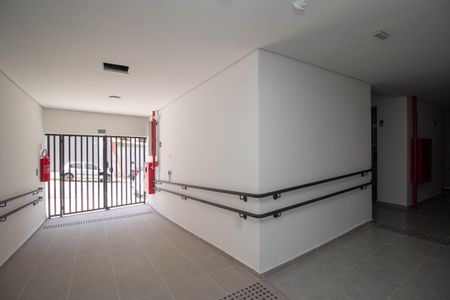 Apartamento à venda com 55m², 2 quartos e sem vaga Apartamento à venda com 55m², 2 quartos e sem vagaHall social