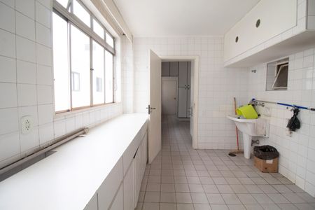 Apartamento à venda com 198m², 2 quartos e 2 vagas