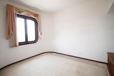 Apartamento à venda com 198m², 2 quartos e 2 vagas