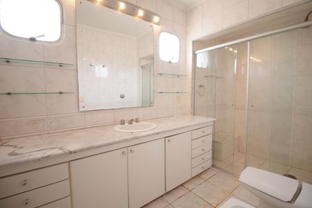 Apartamento à venda com 198m², 2 quartos e 2 vagas