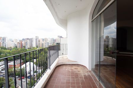 Apartamento à venda com 198m², 2 quartos e 2 vagas