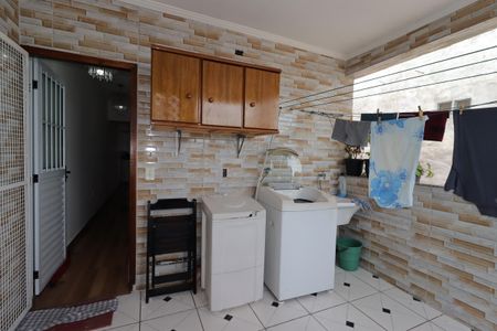 Casa para alugar com 50m², 1 quarto e sem vagaÁrea de Serviço
