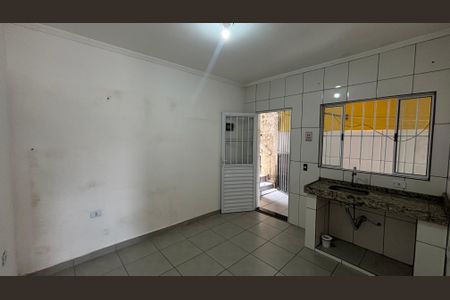 Cozinha de casa para alugar com 1 quarto, 40m² em Vila Suíça, Santo André