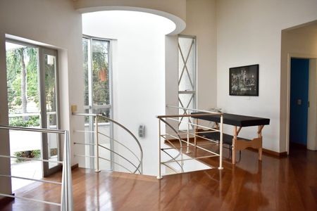 Casa à venda com 4 quartos, 560m² em Vila Ida, São Paulo