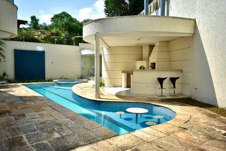 Casa à venda com 560m², 4 quartos e 7 vagas