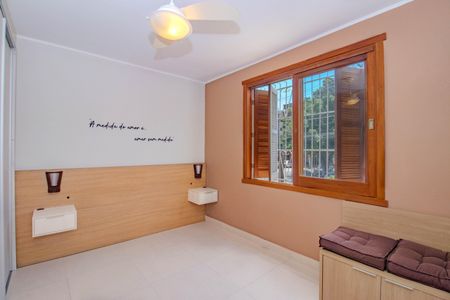 Quarto de apartamento à venda com 1 quarto, 42m² em São Geraldo, Porto Alegre