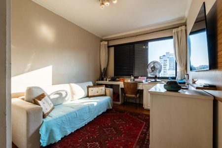 Apartamento à venda com 3 quartos, 132m² em Jardim das Bandeiras, São Paulo