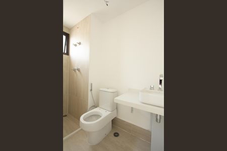 Apartamento à venda com 153m², 3 quartos e 2 vagasBanheiro da Suíte 2