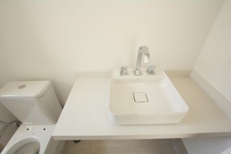 Apartamento à venda com 153m², 3 quartos e 2 vagasBanheiro da Suíte 2