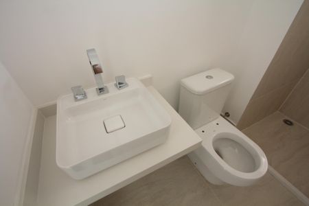 Apartamento à venda com 153m², 3 quartos e 2 vagasBanheiro da Suíte 1