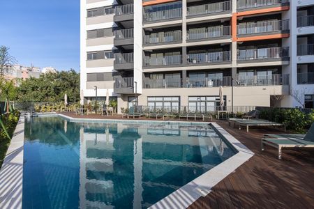 Apartamento à venda com 32m², 1 quarto e sem vagaPiscina