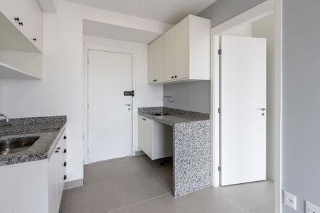 Apartamento à venda com 32m², 1 quarto e sem vagaCozinha e Área de Serviço