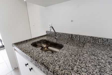 Apartamento à venda com 32m², 1 quarto e sem vagaCozinha e Área de Serviço