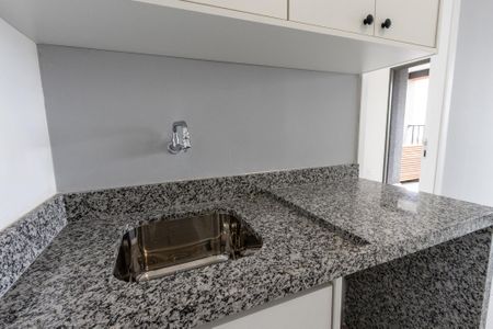 Apartamento à venda com 32m², 1 quarto e sem vagaCozinha e Área de Serviço