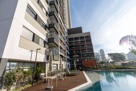 Apartamento à venda com 32m², 1 quarto e sem vagaPiscina