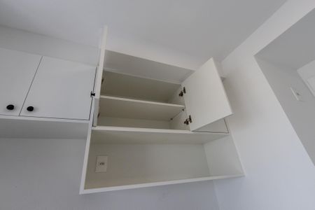 Apartamento à venda com 32m², 1 quarto e sem vagaCozinha e Área de Serviço