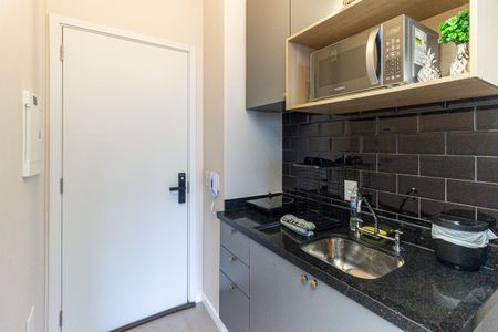 Studio à venda com 28m², 1 quarto e sem vaga Studio à venda com 28m², 1 quarto e sem vagaCozinha