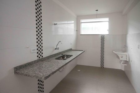 Apartamento à venda com 41m², 2 quartos e sem vagaCozinha e Área de Serviço