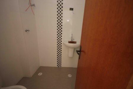 Apartamento à venda com 41m², 2 quartos e sem vagaBanheiro