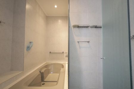 Apartamento à venda com 250m², 4 quartos e 2 vagasBanheiro Suíte