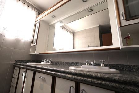 Apartamento à venda com 250m², 4 quartos e 2 vagasBanheiro 1