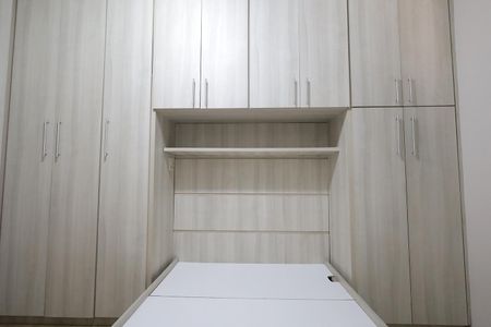 Apartamento à venda com 250m², 4 quartos e 2 vagasQuarto 2