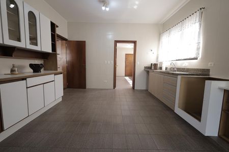 Apartamento à venda com 250m², 4 quartos e 2 vagasCozinha
