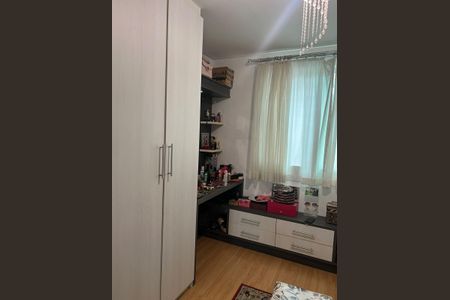 Casa para alugar com 220m², 4 quartos e 3 vagas Casa para alugar com 220m², 4 quartos e 3 vagasCloset
